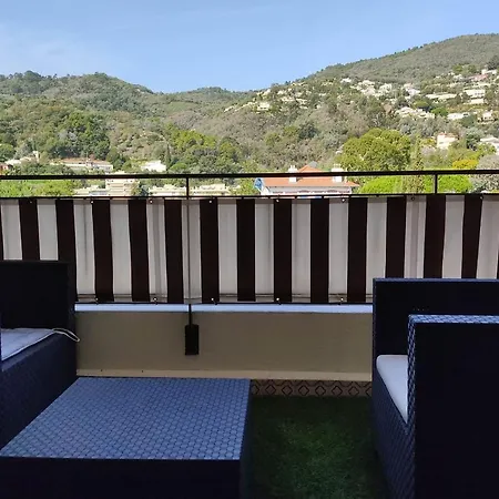 Charming Apt With Balcony In Mandelieu Apartment *