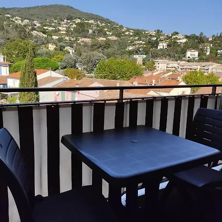 Charming Apt With Balcony In Mandelieu 公寓 Mandelieu
